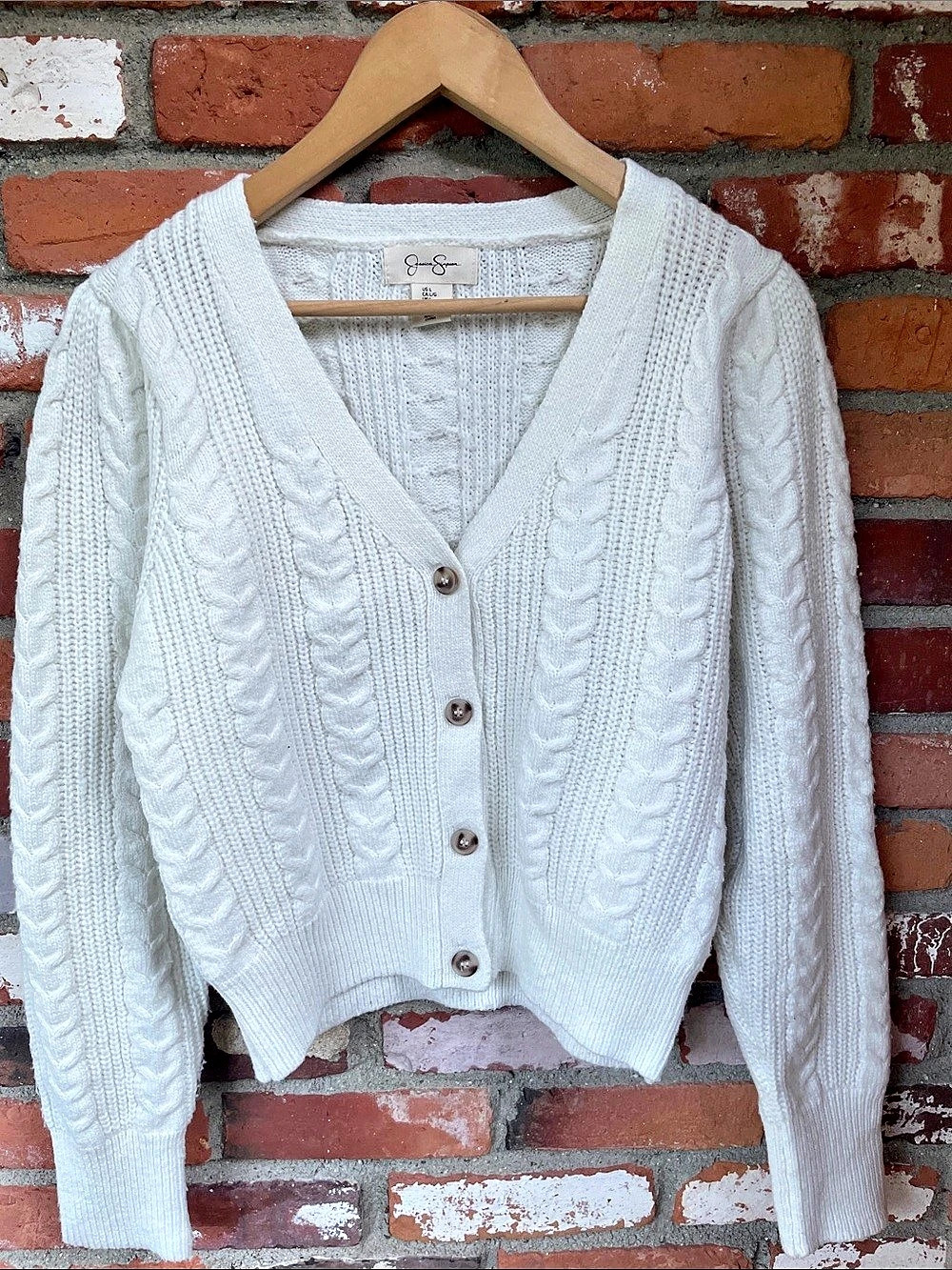 Preppy Jessica Simpson Cable Knit Cardigan in off White L